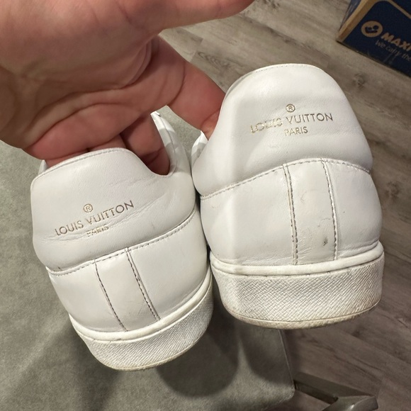 Men’s Louis Vuitton Sneakers - Picture 5 of 7